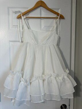 KLESIS White Tiered Mini Dress
